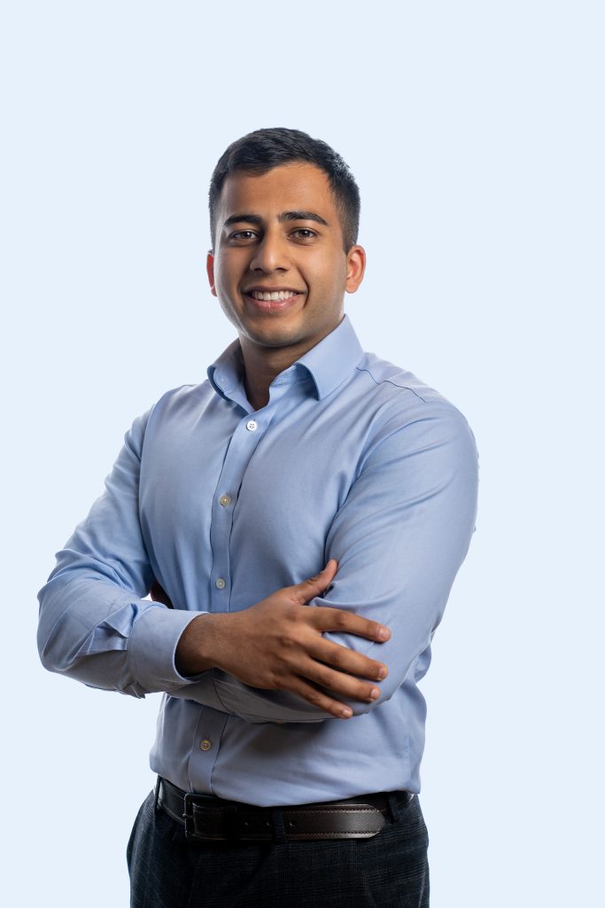 Editorial, Corporate & Commercial Photographer — Edinburgh 30 business headshot london